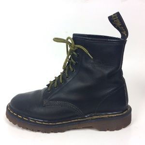 Dr. Martens size 8 Women’s Boots
